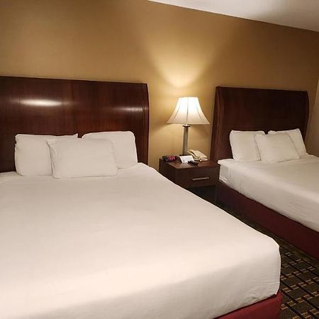 Nashoba Valley Inn & Suites Ayer Exteriör bild