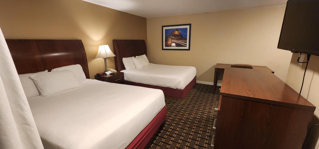 Nashoba Valley Inn & Suites Ayer Exteriör bild
