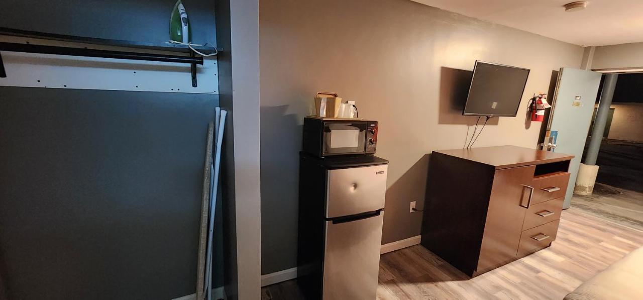 Nashoba Valley Inn & Suites Ayer Exteriör bild