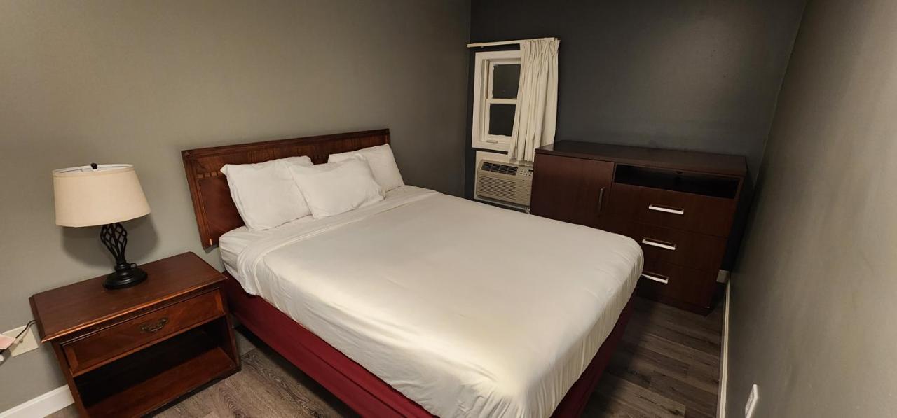 Nashoba Valley Inn & Suites Ayer Exteriör bild