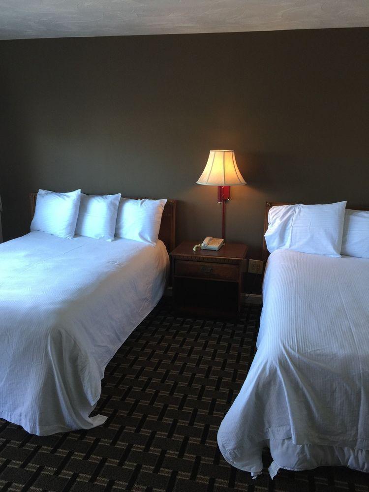 Nashoba Valley Inn & Suites Ayer Exteriör bild