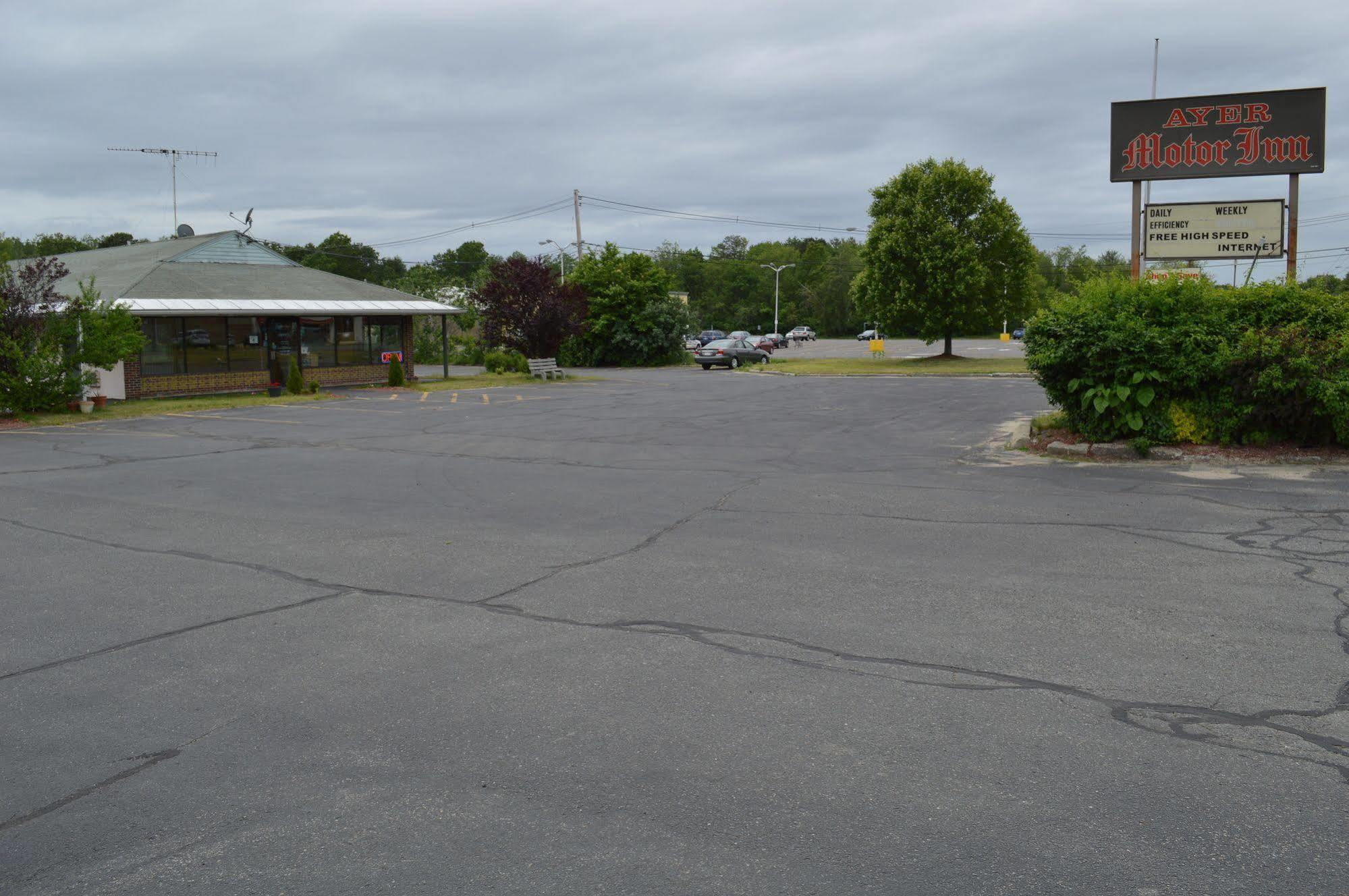 Nashoba Valley Inn & Suites Ayer Exteriör bild